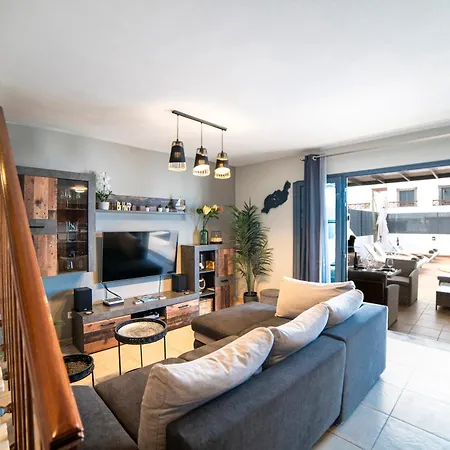 Ariana - Playa Blanca (Lanzarote)