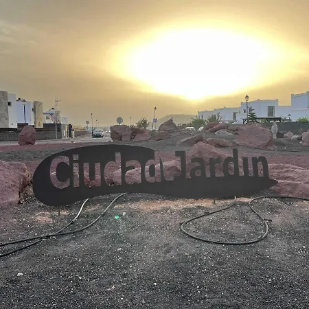 Ariana - * Playa Blanca (Lanzarote)