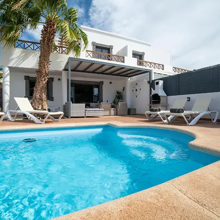 Ariana - Playa Blanca (Lanzarote)
